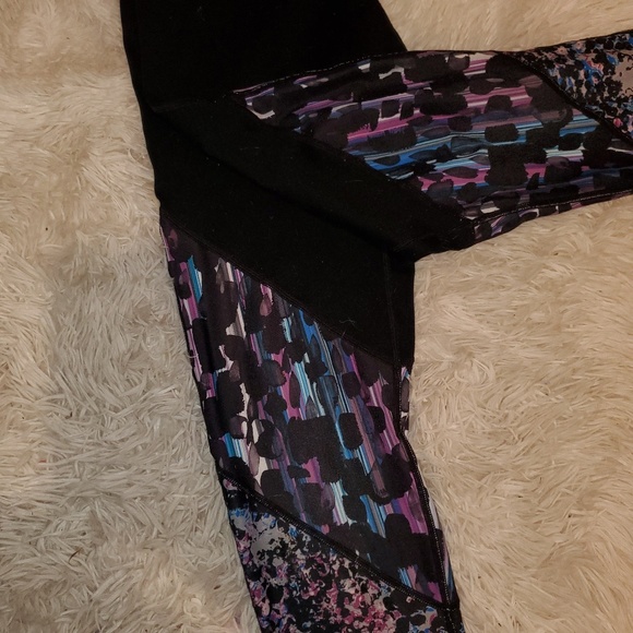 Fablitics ankle cut leggings - Picture 3 of 3